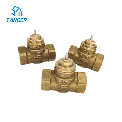 flusso Rate Kvs del dado esagonale del radiatore PN16 della valvola del trv del trv di 15mm 10mm alto 4,5&quot;